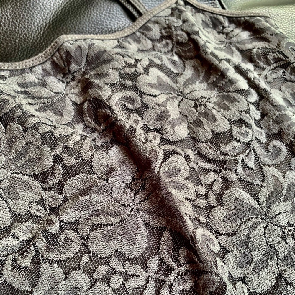 Super cute lace cami!!